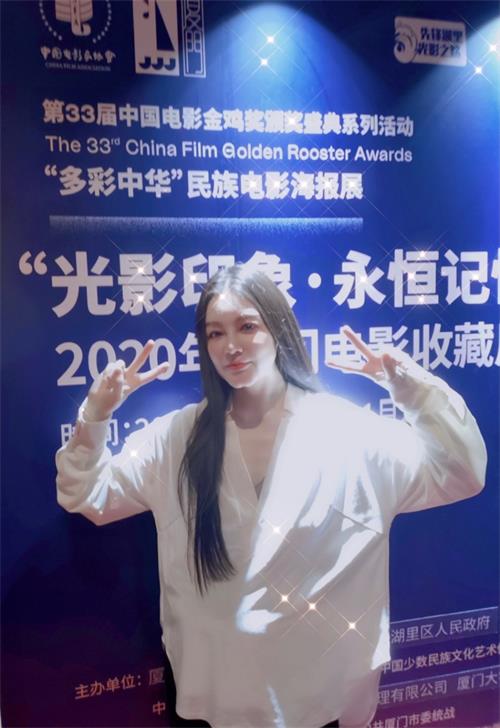 潜心创作八年回归 音乐才女曾檐携自创乐器献声金鸡百花-1140.jpg