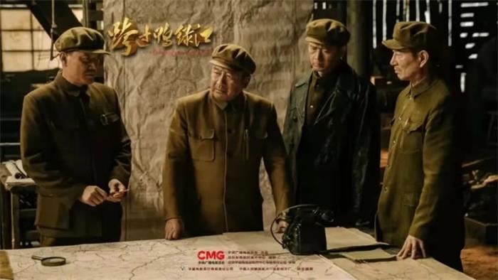 央视剧评｜电影《跨过鸭绿江》：抗美援朝战争史诗的新影像1288.jpg
