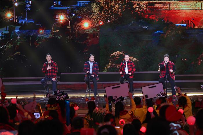 梁天杨立新屠洪刚刘金山-找乐.jpg