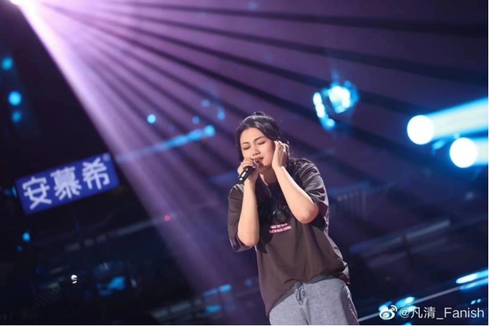 00后实力vocal凡清搜狐视频新歌分享会，将宠粉进行到底！258.jpg
