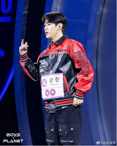 ase亚洲星空娱乐旗下学员王颜宏杨钧《boy's planet》初舞台121.jpg